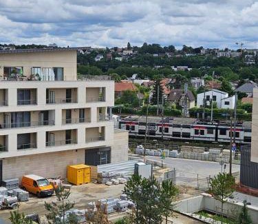 La Varenne Saint-Hilaire Apartment | 56 m² Apartment ∙ 2 bedrooms ∙ 4 guests