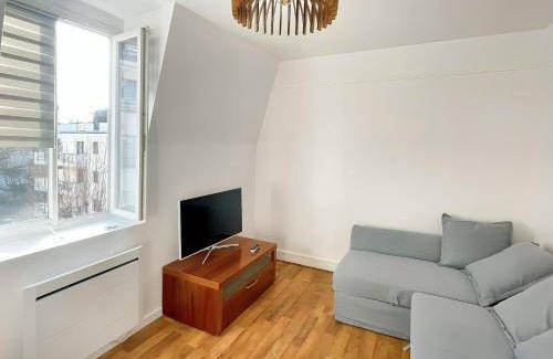 La Garenne-Colombes Apartment | 56 m² Apartment ∙ 2 bedrooms ∙ 6 guests
