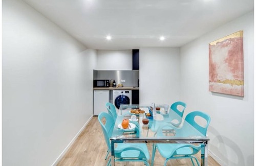 Pigalle Apartment | 57 m² Apartment ∙ 2 bedrooms ∙ 4 guests