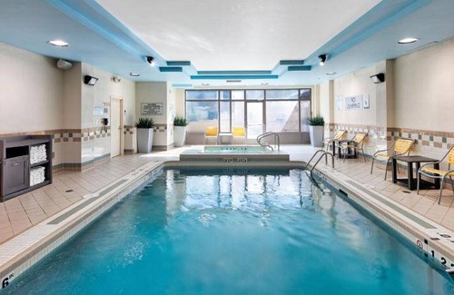 Northeast Mississauga Hotel | 58 m² Hotel ∙ 6 guests