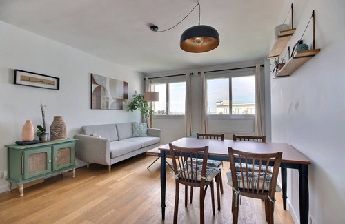 Combat Apartment | 60 m² Apartment ∙ 2 bedrooms ∙ 4 guests