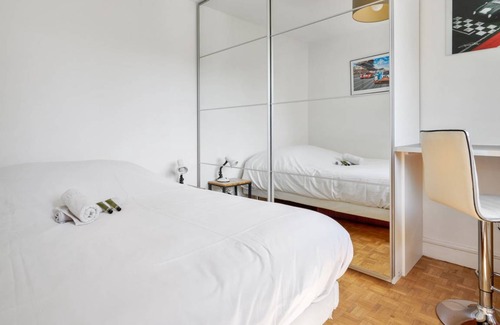 Necker Apartment | 60 m² Apartment ∙ 3 bedrooms ∙ 4 guests