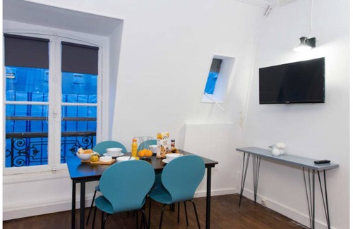Quartier de la Place-Vendome Apartment | 64 m² Apartment ∙ 3 bedrooms ∙ 6 guests