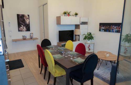 Quartier du Vieux-Pont - Sainte-Genevieve Apartment | 65 m² Apartment ∙ 2 bedrooms ∙ 5 guests