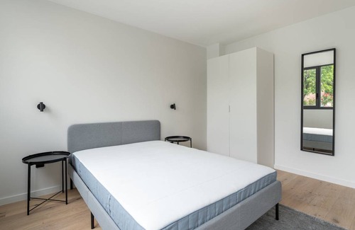 Clichy Resort | 69 m² Private room ∙ 1 bedroom ∙ 1 guest