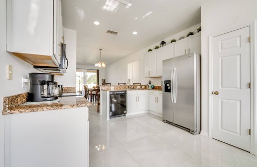 Crystal Cove House | 7 Mi to Disney: Gated Resort Home w/Pool Access!