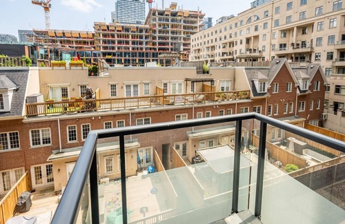 Wellington Place Apartment | 70 m² Apartment ∙ 2 bedrooms ∙ 5 guests