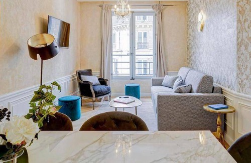 Les Halles Apartment | 70 m² Apartment ∙ 2 bedrooms ∙ 127 guests