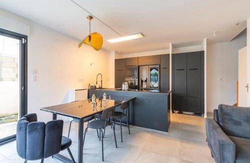 Tremblay-en-France House | 70 m² House ∙ 2 bedrooms ∙ 6 guests