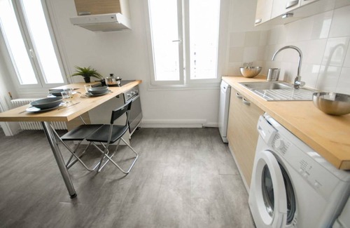 Porte d'Asnieres Resort | 70 m² Private room ∙ 1 bedroom ∙ 1 guest
