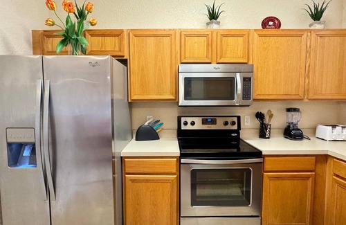 Regal Palms House | 735-Dream getaway townhome in gated Resort