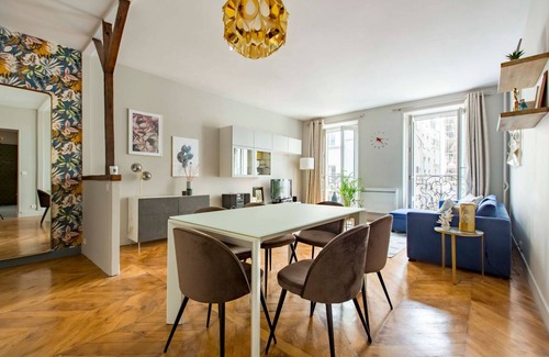 Saint-Merri Apartment | 75 m² Apartment ∙ 2 bedrooms ∙ 5 guests
