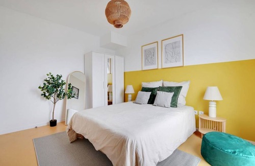 Quartier du Pont-de-Flandre Resort | 76 m² Private room ∙ 1 bedroom ∙ 4 guests