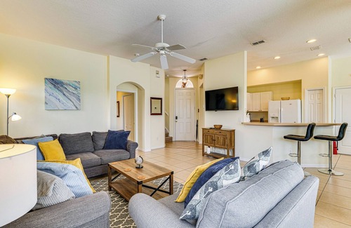 Tuscan Hills Villa | 8 Mi to Disney! 'Paradise Found Villa' w/Games