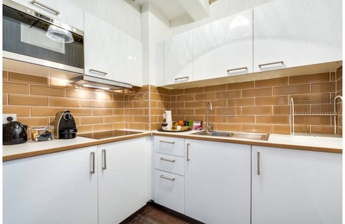 Quartier Saint-Georges Apartment | 80 m² Apartment ∙ 3 bedrooms ∙ 6 guests