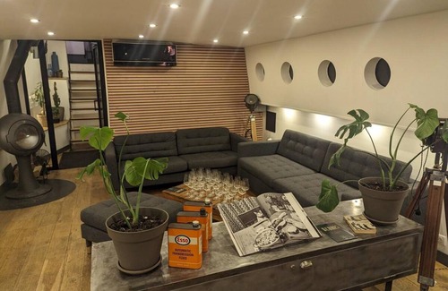 Quartier des Invalides Apartment | 80 m² Apartment ∙ 1 bedroom ∙ 4 guests