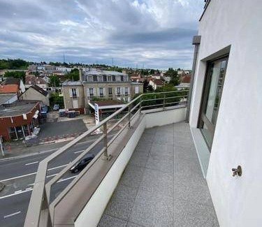 Villemomble Apartment | 80 m² Apartment ∙ 1 bedroom ∙ 2 guests
