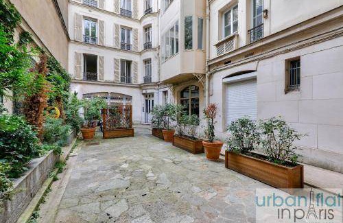 Notre-Dame-des-Champs Apartment | 80 m² Apartment ∙ 3 bedrooms ∙ 11 guests