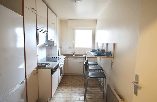 11th Arrondissement Resort | 80 m² Private room ∙ 1 bedroom ∙ 4 guests