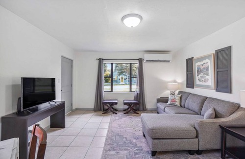 Winter Park House | 82 m² House ∙ 2 bedrooms ∙ 4 guests