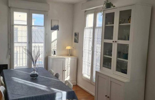 Chessy Apartment | 85 m² Apartment ∙ 3 bedrooms ∙ 13 guests