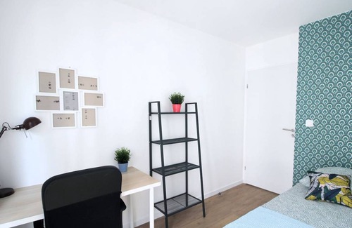 Clichy Resort | 85 m² Private room ∙ 1 bedroom ∙ 4 guests