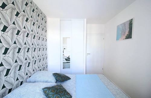 Clichy Resort | 89 m² Private room ∙ 1 bedroom ∙ 4 guests