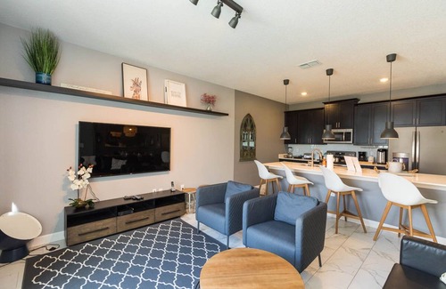 Davenport Villa | 8924 SD - Luxury 4BR Townhome: Private Pool