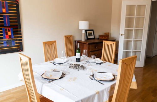 Grenelle Apartment | 90 m² Apartment ∙ 2 bedrooms ∙ 4 guests