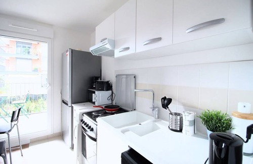 Clichy Resort | 90 m² Private room ∙ 1 bedroom ∙ 5 guests