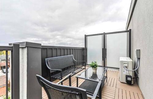 North York Apartment | 93 m² Apartment ∙ 2 bedrooms ∙ 6 guests