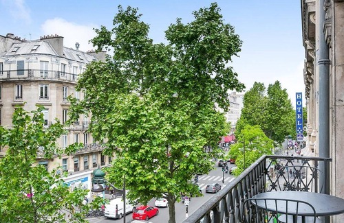 Strasbourg -Saint-Denis Apartment | 95 m² Apartment ∙ 3 bedrooms ∙ 14 guests
