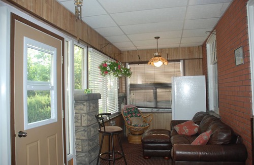 Stratford House | Ambassador B & B Guest Home