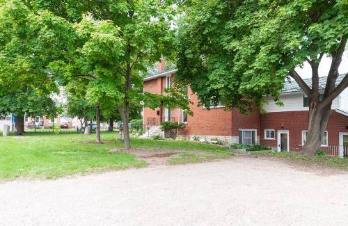 Waterloo Apartment | Apartment ∙ 2 bedrooms ∙ 4 guests