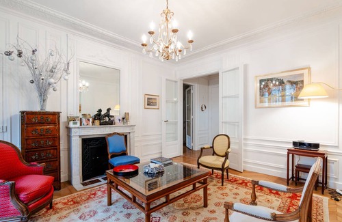 Quartier de l'Ecole-Militaire Apartment | Apartment ∙ 3 bedrooms ∙ 5 guests