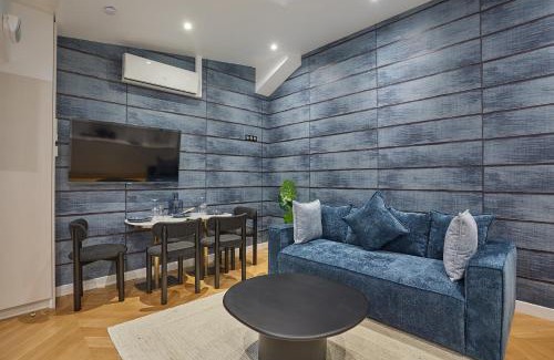 Saint-Germain-des-Pres Apartment | Apartment Saint Germain des Prés by Studio prestige