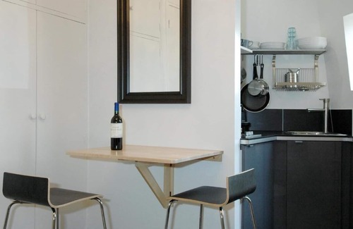 Saint-Lambert Apartment | Appart'Tourisme 2 Paris Porte de Versailles /Charming, comfortable apartment