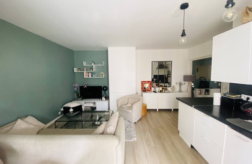 15th Arrondissement Apartment | Appartement 2 Chambres Avec Terrasse Proche Tour Eiffel