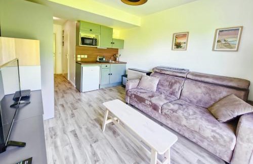 Montevrain Apartment | Appartement Lumineux, Tout Confort, 5' Disneyland