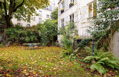 Saint-Victor Apartment | Artist's Imprint, by Veeve