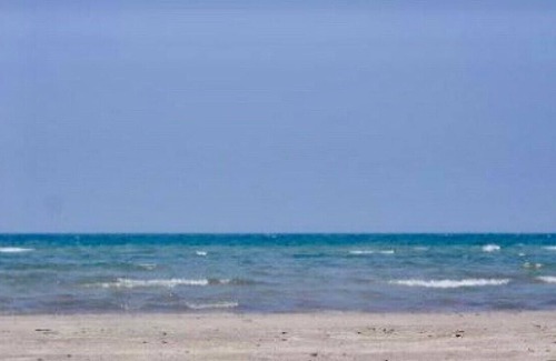Wasaga Beach Cottage | BEACHFRONT COTTAGE IN WASAGA BEACH - SANDPIPER BEACH RESORT - COTTAGE # 6