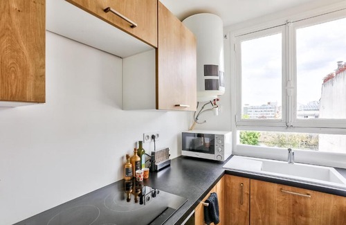 Quartier du Pont-de-Flandre Apartment | Beautiful spacious apartment *La Villette*