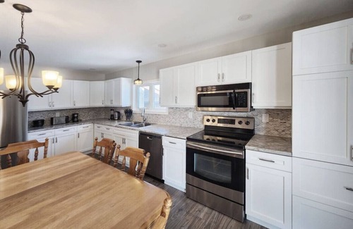 Clearview House | Beautiful spacious home in nice Collingwood
