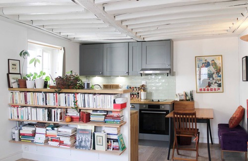 Belleville Apartment | Beautiful studio for couple with courtyard