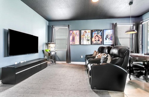 Kissimmee House | Bella Vida Resort 5 Bedroom Vacation Home with Pool 1870