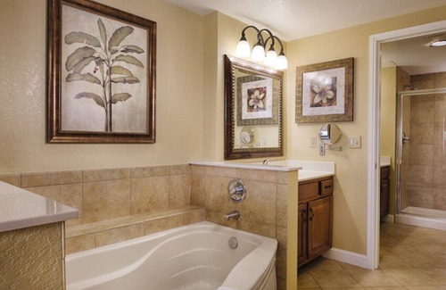 Lake Buena Vista Resort | Best Rates at Wyndham Bonnet Creek's Top Family Resort - 2 BR Deluxe -Sleeps 8