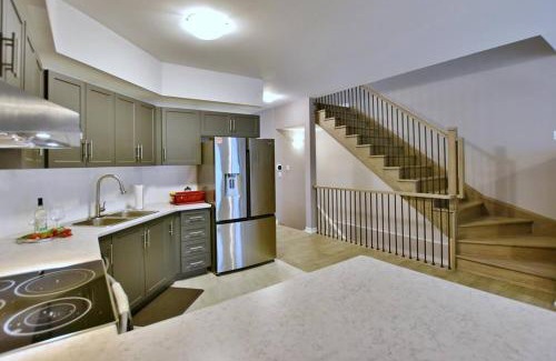 The Blue Mountains Apartment | Blue Mountains Seasonal Rental Home
