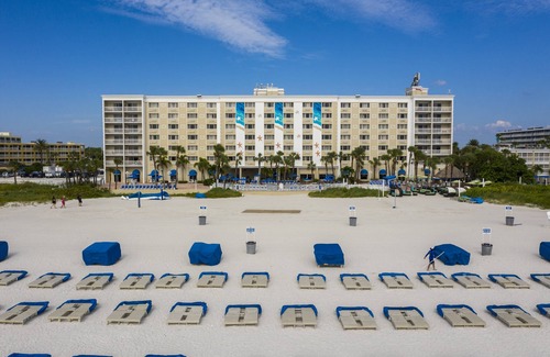 St. Pete Beach Apartment | Bluegreen at TradeWinds - Standard Studio Boulevard View