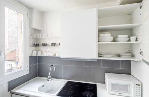Sorbonne Apartment | Blueground | Latin Quarter, nr Seine & notre dame