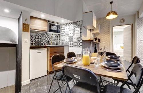 Les Halles Apartment | Bluestay 127 - Superb apartment in Paris